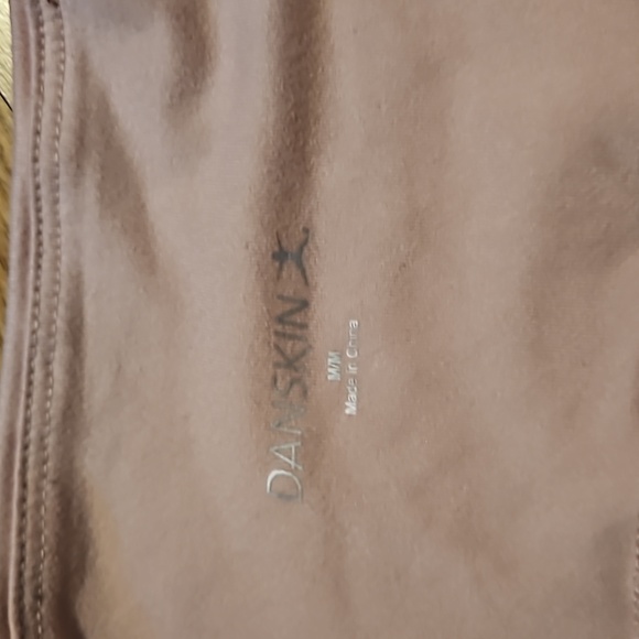 Danskin size medium leggings - Picture 2 of 3